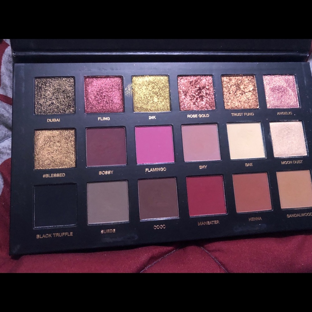 HUDA Beauty Rose Gold
